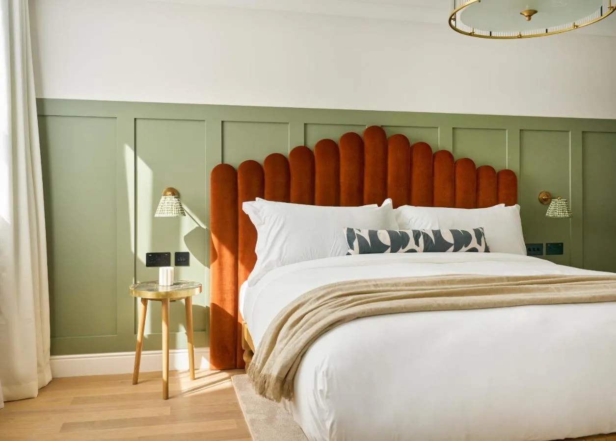 Superior King Room